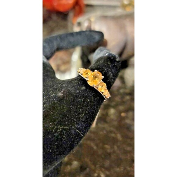 Cushion cut center Citrine gemstone w 6 faceted Sterling Silver, 9.5 - Picture 4 of 12